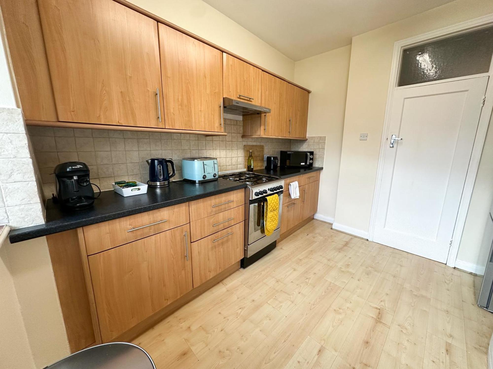 2 Bed Flat - Short Walk From Brent Cross Station Apartment Hendon Exterior photo