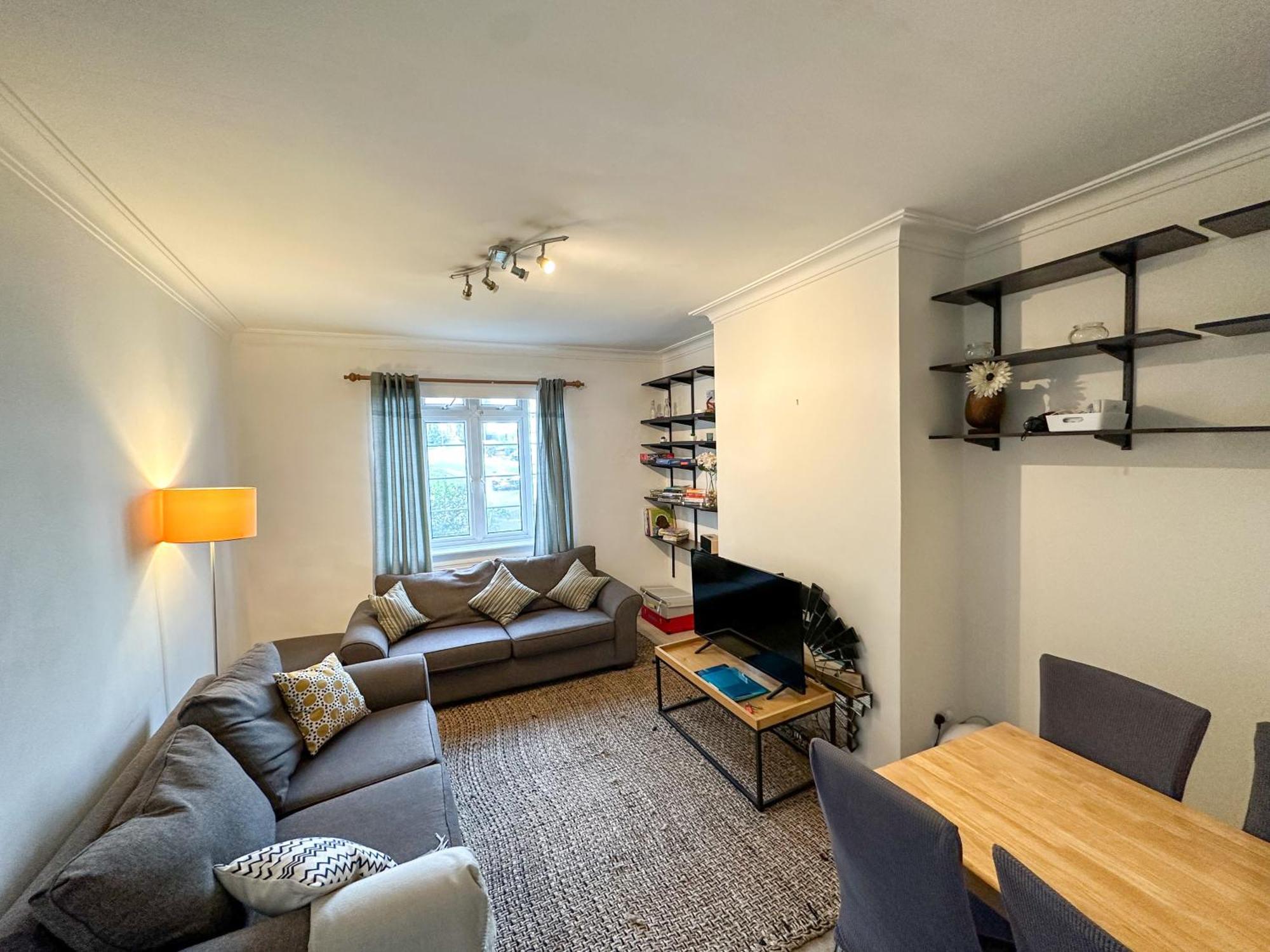2 Bed Flat - Short Walk From Brent Cross Station Apartment Hendon Exterior photo